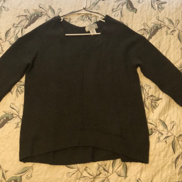 Ruby Moon Sweater - Picture 2 of 4